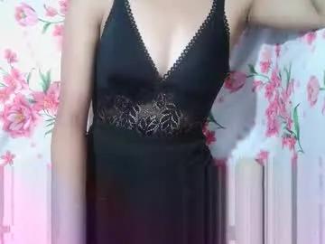 Hottie_horny_exoticpussyx from Chaturbate