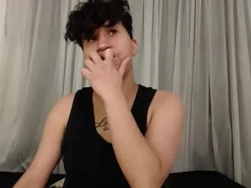 Im_milancs from Chaturbate