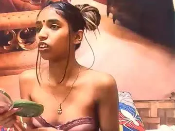 Indiansexyslender4u2luv from Chaturbate