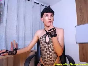 Jullian_ricci from Chaturbate