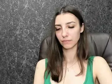 Kikies_ from Chaturbate