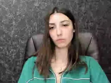 Kikies_ from Chaturbate