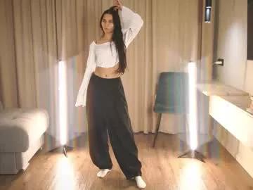 Kissmesloww from Chaturbate