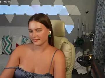 Lesliekorfs from Chaturbate