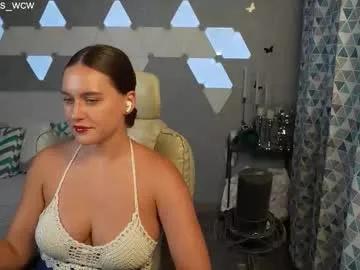 Lesliekorfs from Chaturbate