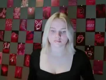 Leyla_le from Chaturbate