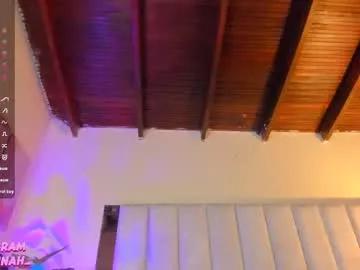 Lil_hanna18 from Chaturbate