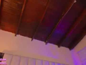 Lil_hanna18 from Chaturbate
