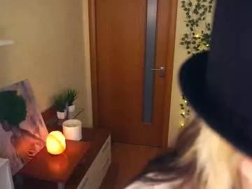Liliandaniels from Chaturbate