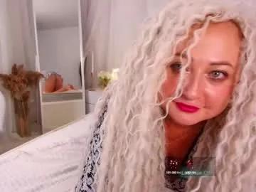 Lilit_1love from Chaturbate
