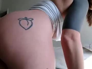 Liljbby from Chaturbate