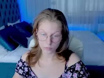 Lilly_belly from Chaturbate