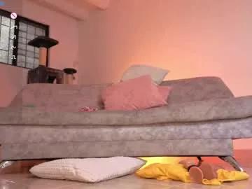 Little___sophie from Chaturbate