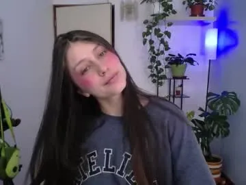 Littlelaksmi from Chaturbate