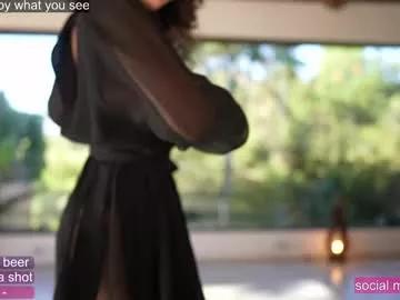 Loollypop24 from Chaturbate