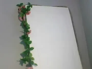 Luvu4everxxx from Chaturbate