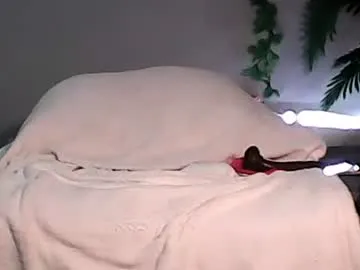 Luvu4everxxx from Chaturbate