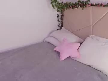 Lyly_loveyou from Chaturbate