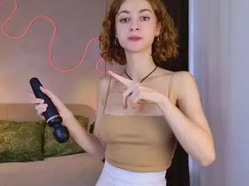 Maffinpurrr from Chaturbate