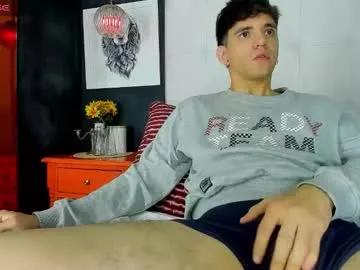 Matteo12_ from Chaturbate
