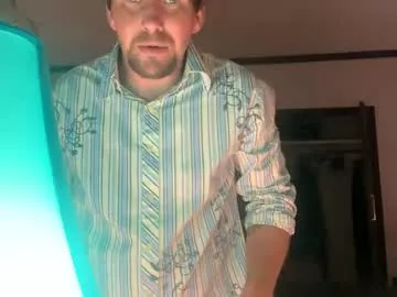 Maxx916 from Chaturbate