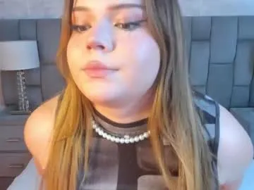 Maxxxine_ from Chaturbate