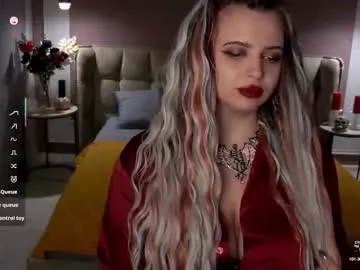 Maya_mils from Chaturbate