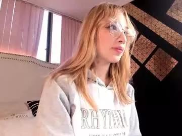 Mayajhons from Chaturbate