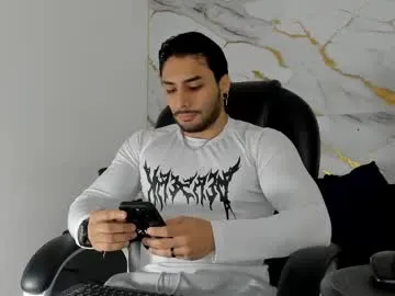 Miike_stone1 from Chaturbate