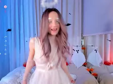 Milliminimouse from Chaturbate