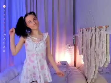 Milliminimouse from Chaturbate