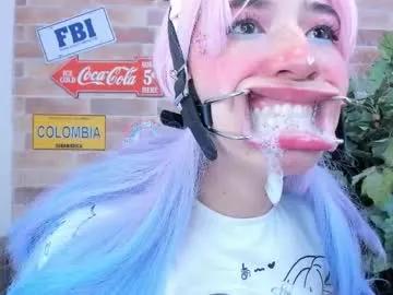 Miss__daphne from Chaturbate