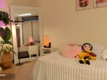 Missvaleriaa from Chaturbate