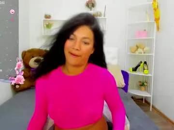 Mollyyy_ from Chaturbate