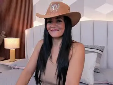 Mommy_naughty_ from Chaturbate