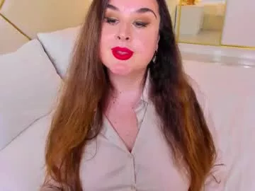 Mommycurves from Chaturbate