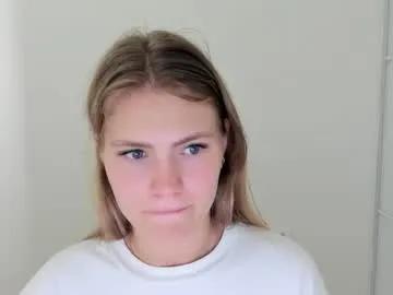 Ninarihh from Chaturbate