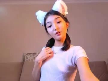 Nooniemoon from Chaturbate