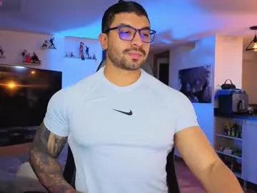 Peterjack7 from Chaturbate