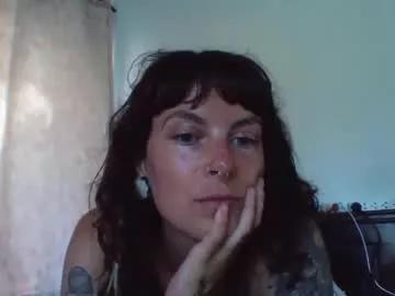Pixiecatfairy from Chaturbate