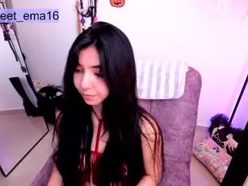 Purple_ema from Chaturbate