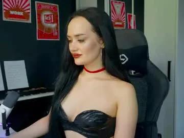 Queenaliss from Chaturbate