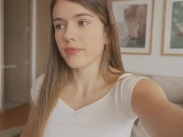 Rebeccastonee from Chaturbate