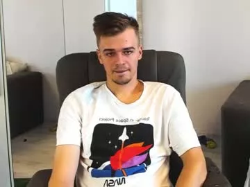 Rokko_diamond777 from Chaturbate