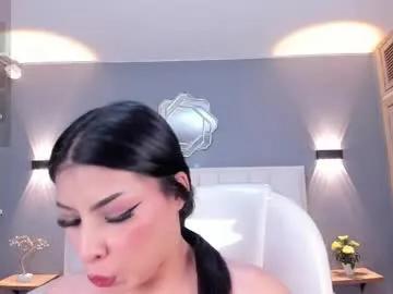Samanthaa_22_ from Chaturbate