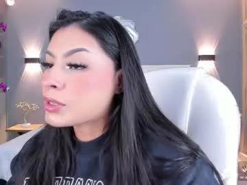 Samanthaa_22_ from Chaturbate