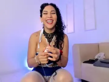 Sarakush from Chaturbate