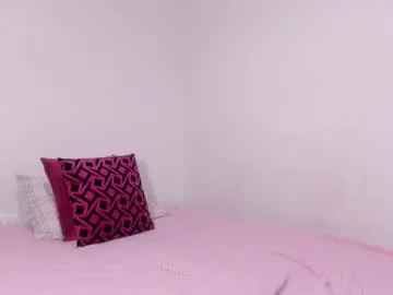 Sarasweet_4 from Chaturbate