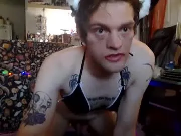 Sissyemmalauren from Chaturbate