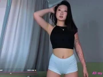 So_socutie from Chaturbate